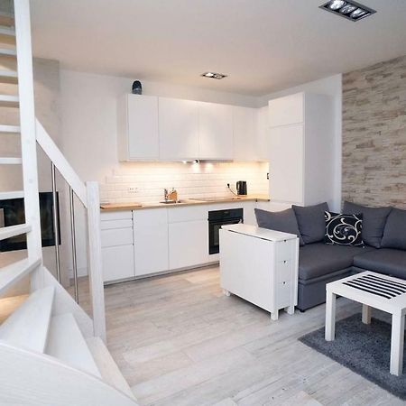 Апартаменты Dwupoziomowy Apartament Mazowiecka 18 Быдгощ Экстерьер фото